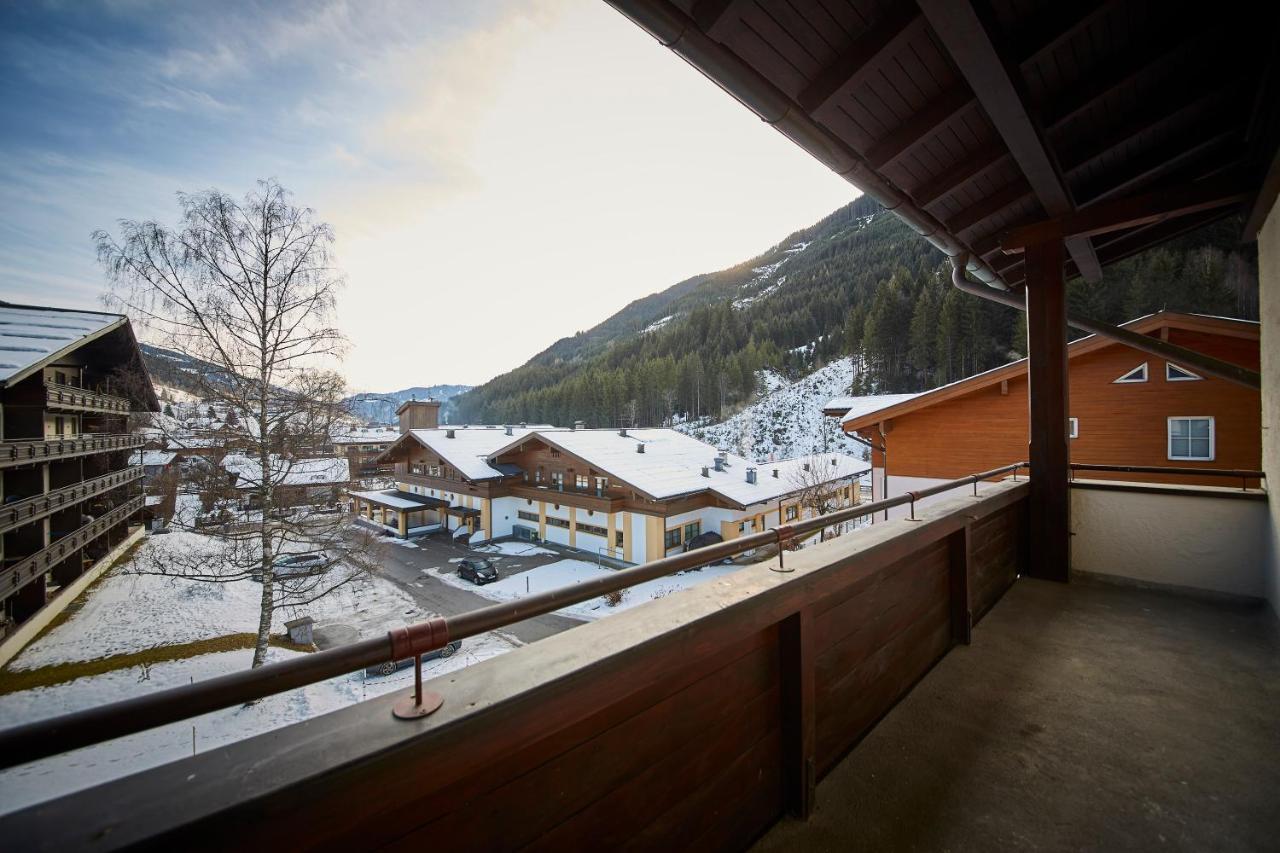 Apartment Center Saalbach-Hinterglemm Eksteriør billede
